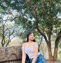 Kavya - escort in Kochi Photo 1 of 3