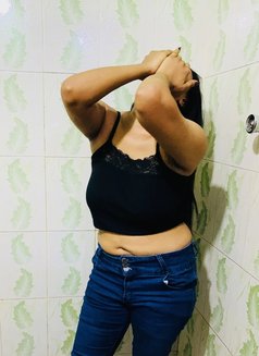 Kavya - escort in Kolhapur Photo 1 of 1
