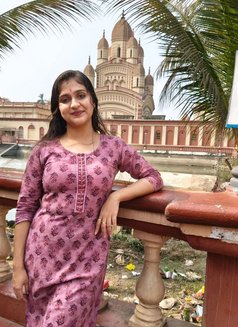 Kavya - escort in Kolkata Photo 1 of 3