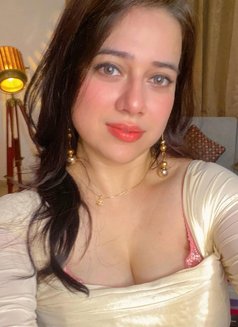 Kavya - escort in Mumbai Photo 2 of 3
