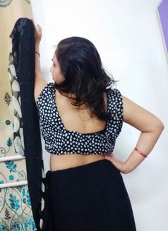 Kavya - puta in Nagpur Photo 1 of 3