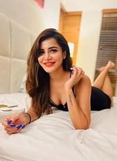 Kavya - escort in New Delhi Photo 1 of 2