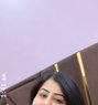Kavya - puta in New Delhi Photo 1 of 3