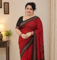 Kavya - escort in New Delhi Photo 8 of 8