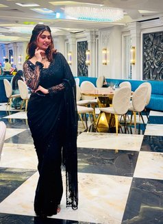 Kavya - escort in Pune Photo 2 of 3