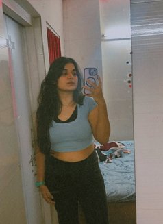 Kavya - escort in Pune Photo 1 of 3
