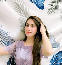 Kavya - puta in Sharjah