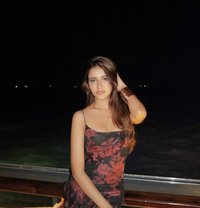 Kavya - escort in Umm al-Qaiwain