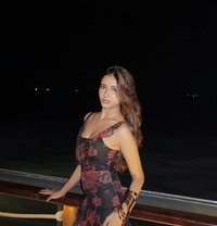 Kavya - escort in Umm al-Qaiwain