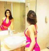 Kavya - Transsexual escort in New Delhi