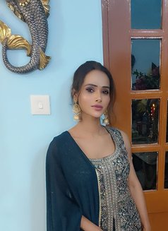 Kavya - Transsexual escort in Hyderabad Photo 30 of 30