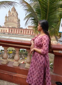 Kavya - Male escort in Gurgaon Photo 2 of 3