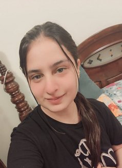 Kavya Indian Model - escort in Abu Dhabi Photo 2 of 2