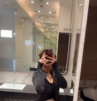 Kavya Indian Star - escort in Dubai