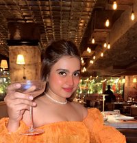 Kavya Kochi Malayali - escort in Kochi Photo 1 of 4