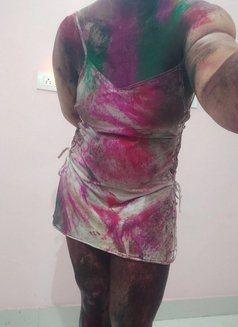 Kavya Malhotra - escort in New Delhi Photo 6 of 9