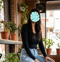 ꧁ Kavya Real Meet or Cam ༒ - puta in Navi Mumbai