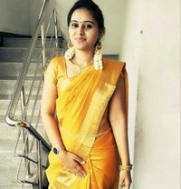 Kavya Sharma Independence Bangalore Serv - puta in Bangalore