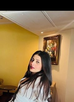 Kavya Singh Here - escort in Bareilly Photo 3 of 5