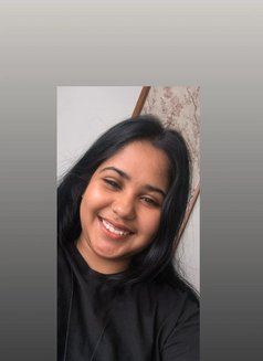 Kavya Singh - escort in Hyderabad Photo 5 of 6
