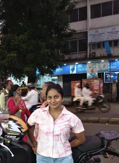 Kavya Singh - escort in Mumbai Photo 1 of 1