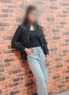 Kavya(Web Cam & Real Meet), Escort - escort in Chennai Photo 1 of 2