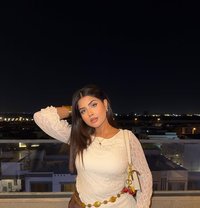 Kavyaa - escort in Chennai Photo 1 of 4