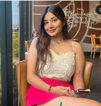 Kavyanshi - Agencia de putas in Bangalore