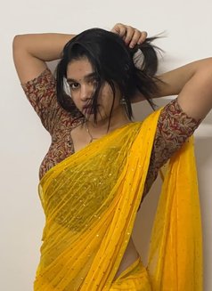 Kavyanshi - escort agency in Bangalore Photo 2 of 2