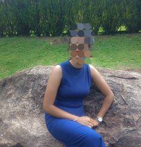 Kaweesha Madushani - Acompañante in Colombo