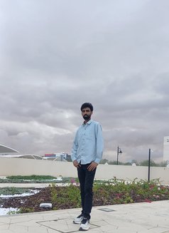 Kawishpk - Acompañantes masculino in Al Ain Photo 3 of 3