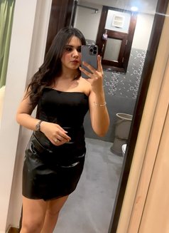 Kawita Singh - escort in Dubai Photo 1 of 4