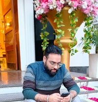 Kay - Acompañantes masculino in New Delhi
