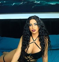 Kay - Transsexual escort in Beirut Photo 1 of 29