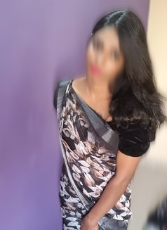 Kayal - escort in Chennai Photo 5 of 5