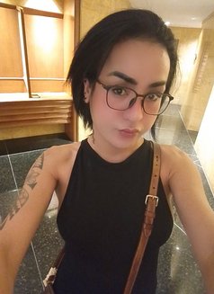 Kaycee ‘Big Cock’ - Acompañantes transexual in Kuala Lumpur Photo 11 of 14