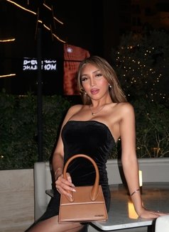 Atomic Blonde Kaye - escort in Dubai Photo 1 of 16