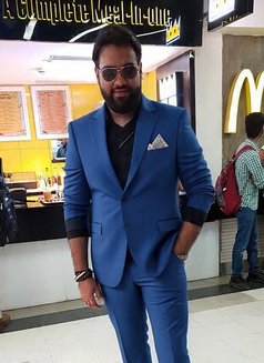 Kayem - Male escort in New Delhi Photo 4 of 4
