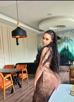 Kayla - escort in Chennai Photo 3 of 5