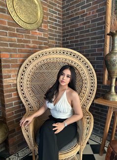 Kayla - escort in Bali Photo 4 of 8