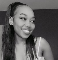 Kayla - masseuse in Nairobi