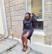 Kayla - masseuse in Nairobi