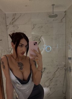Kayla Kesken - Acompañantes transexual in İstanbul Photo 19 of 21