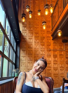 Kayla - Transsexual escort in İstanbul Photo 29 of 30