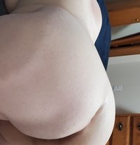 Kaylee - escort in Halifax