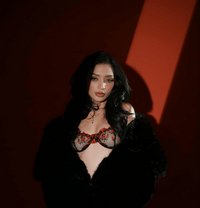 Karaaa - escort in Mumbai