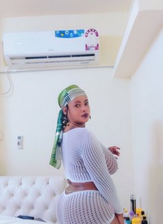 Kaylee - escort in Guangzhou Photo 1 of 5