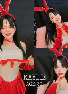 Kaylie - escort in Manila Photo 1 of 5