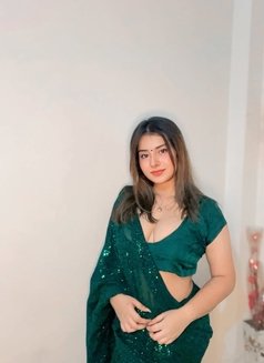 Kayra - escort in Ahmedabad Photo 1 of 3