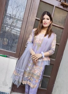 kayra - Transsexual escort in Amritsar Photo 18 of 25